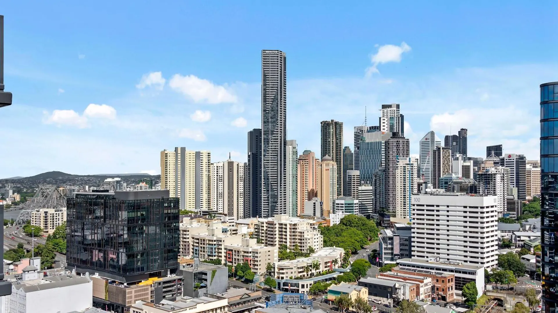Appartement Stylish Valley Pad With City Views, Rooftop And Wi-Fi Brisbane Australië